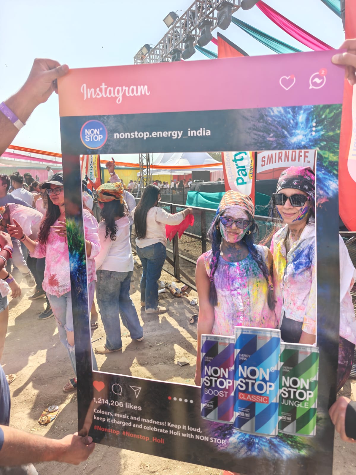 Non Stop Becomes Energy Partner of the Holi Festival in Delhi